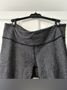 Lululemon Herringbone Gray Heathered Wunder Under Leggings Womens size 12